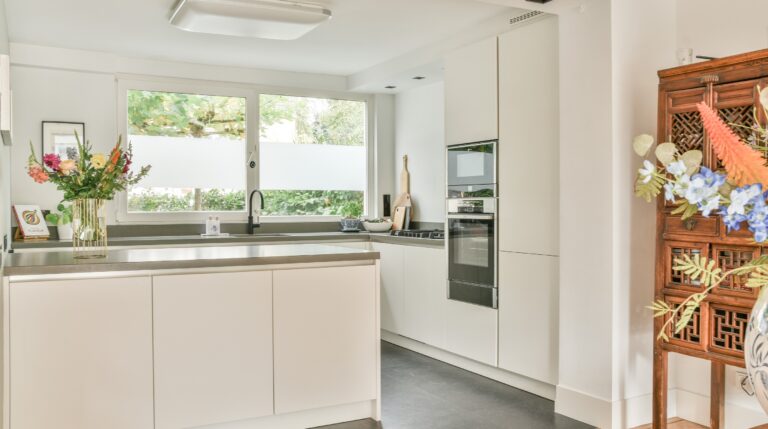 What Does Cabinet Refacing and Replacement Cost in 2026?