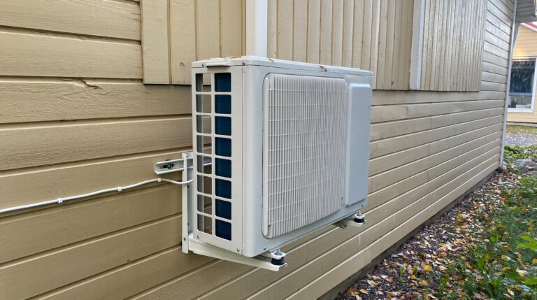 What Does a Heating and Cooling System Replacement Cost in 2026?